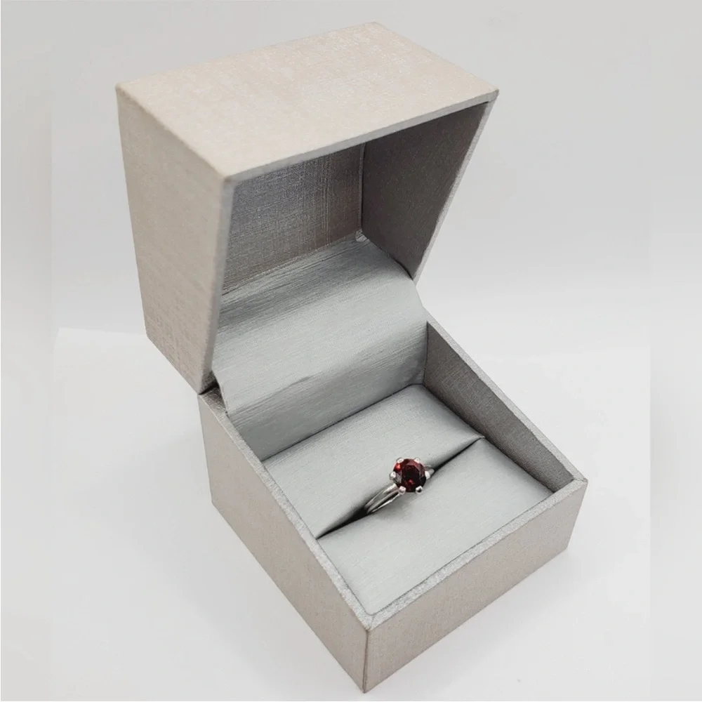 Genuine Round 1.25 Carat Garnet 925 Sterling Silver Solitaire Engagement Ring